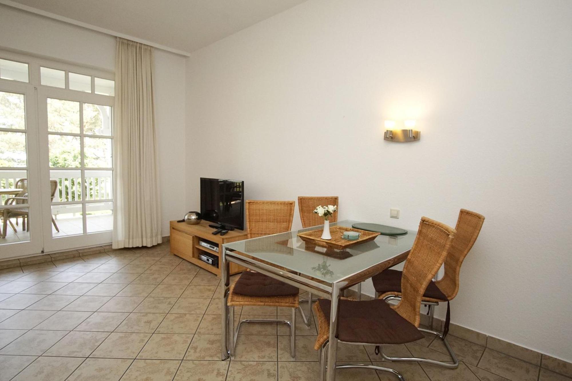 Apartment Ostsee 10 Balkon, Meerblick, *